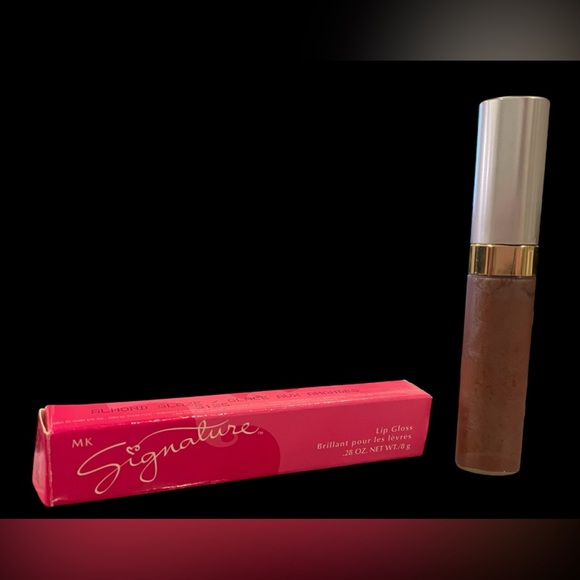 Mary Kay “MK Signature” Lip Gloss - Picture 1 of 1